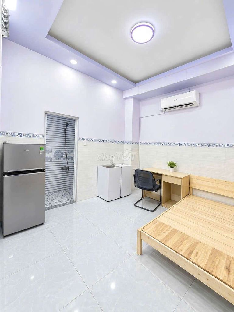 nice room - full interior - near market