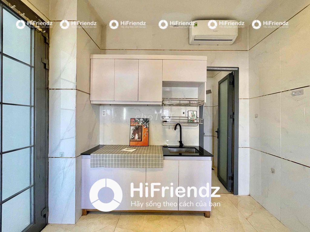 Nice room, soft room right around An Lạc-- just three cans of eight a month!