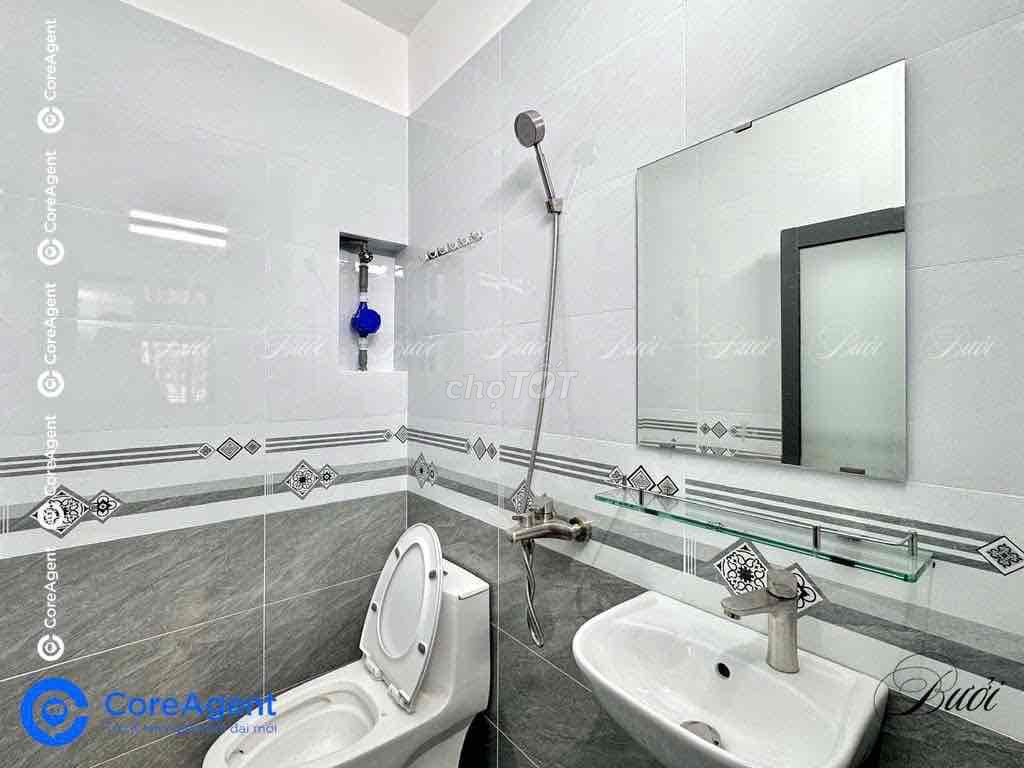 The apartment is full of furniture - with their own washing machine at aeon Tân Phú!