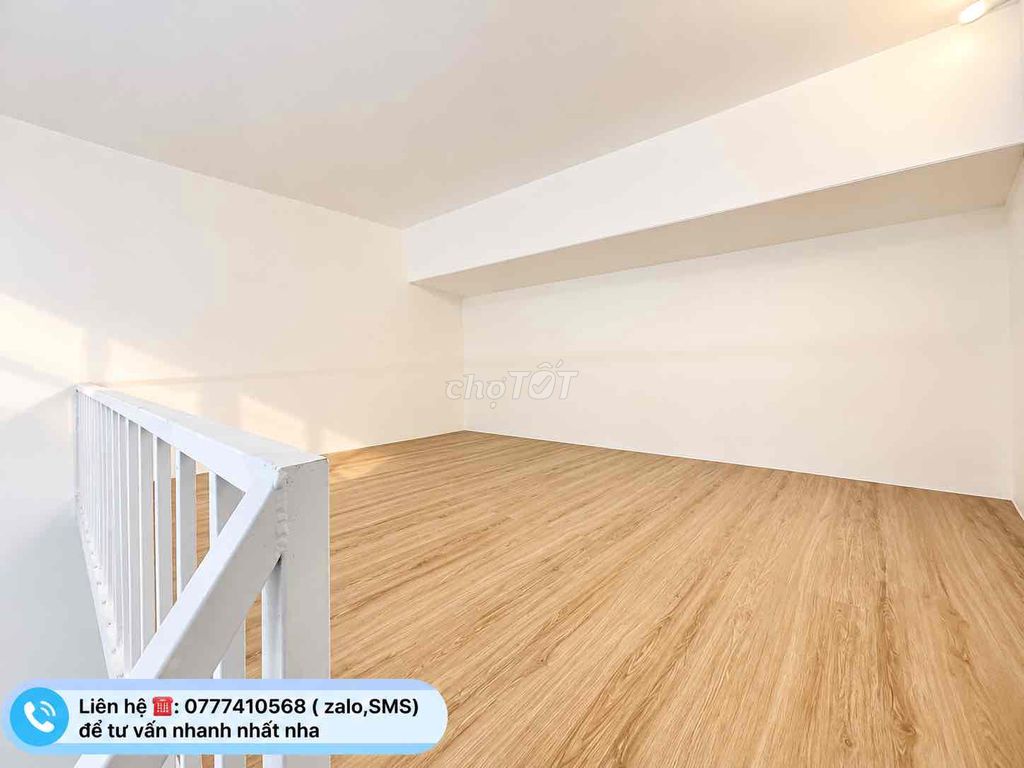 Superwide room with air conditioning.