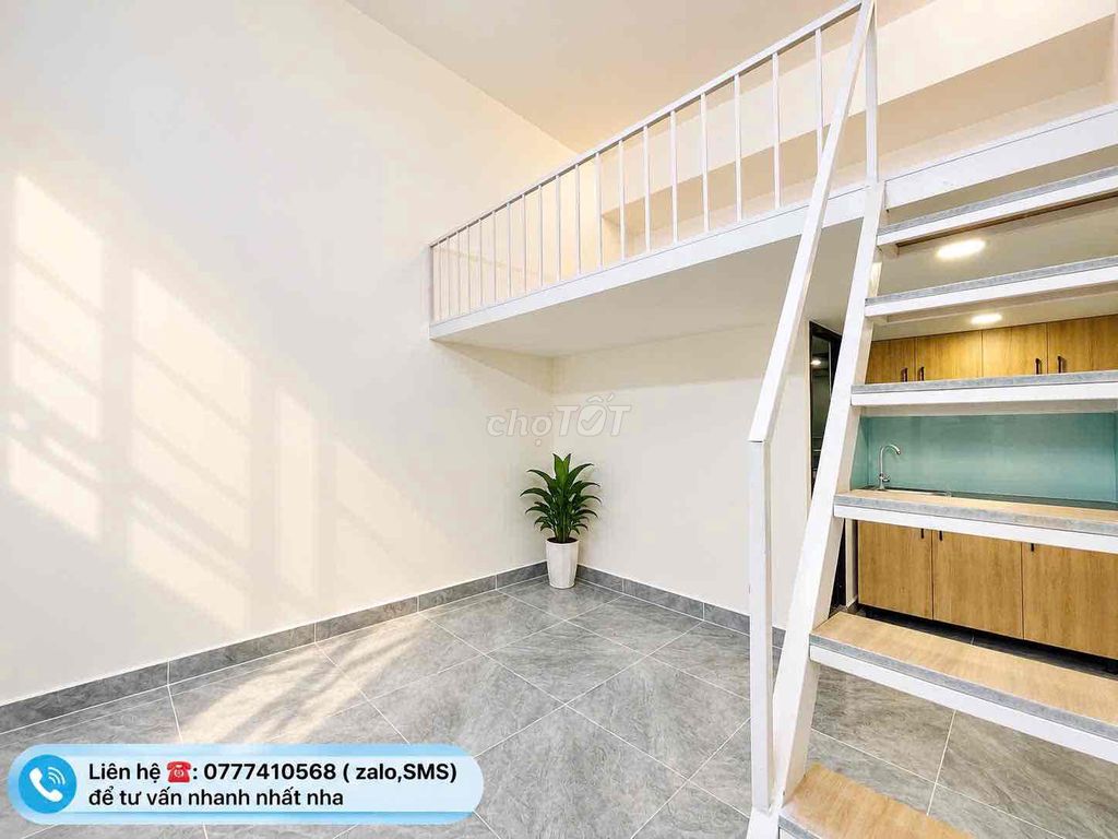 Superwide room with air conditioning.