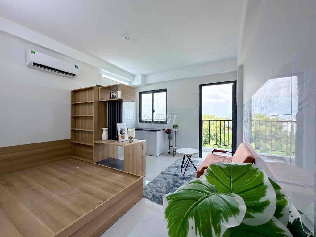Tell Zhang the new apartment to build-up-dum for 500 klicks of pussy guests - close to vlu-nttu