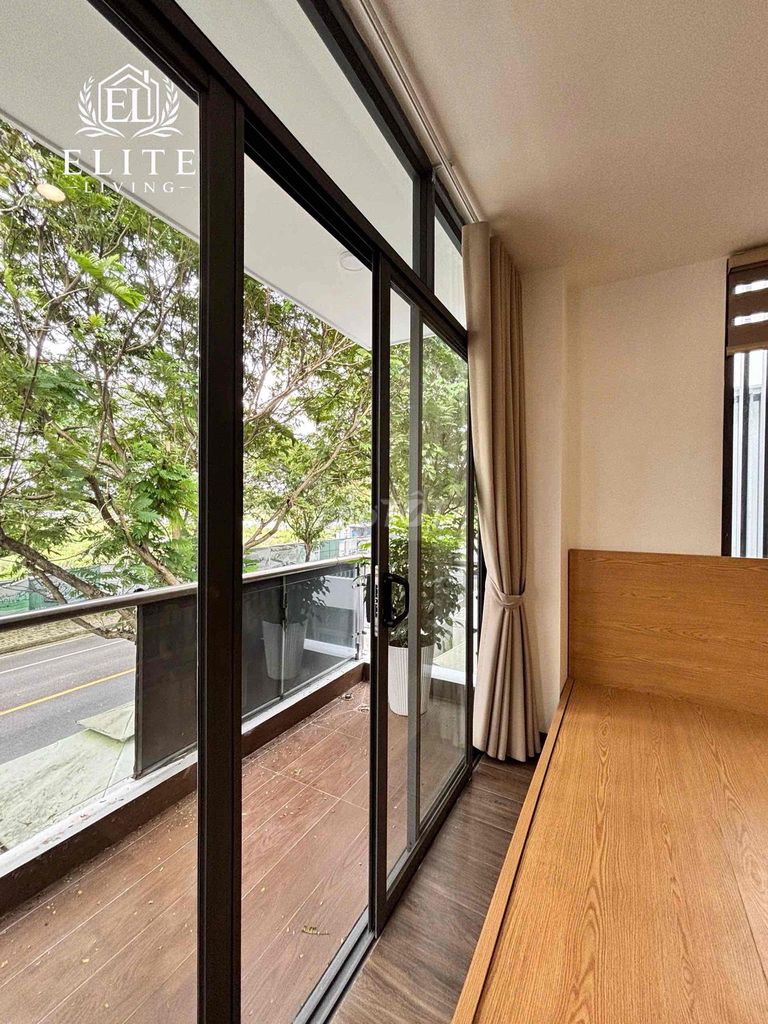Tell Zhang Studio to start the Lê Văn Việt.