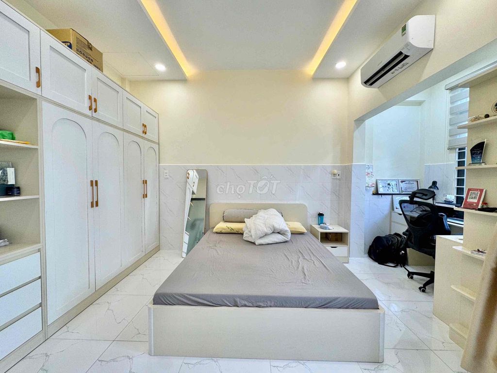 The studio apartment - full furniture - balcony park park