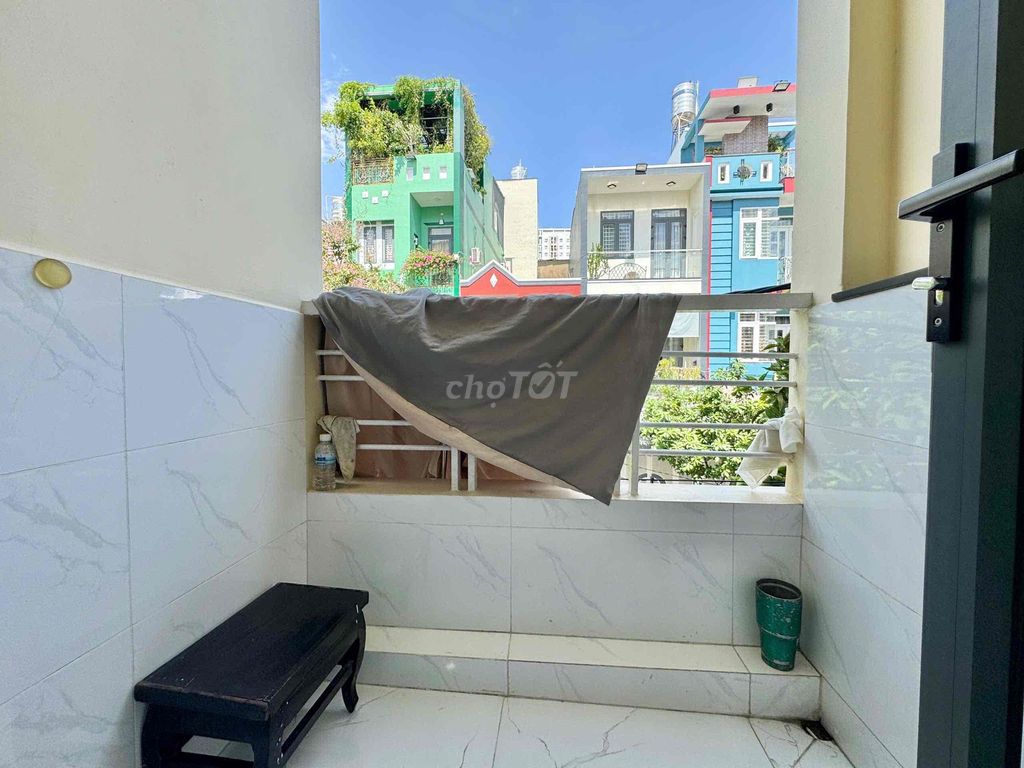 The studio apartment - full furniture - balcony park park