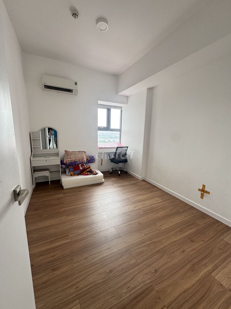 I'm renting Ricca Phú Hữu District 9 from 5 million.