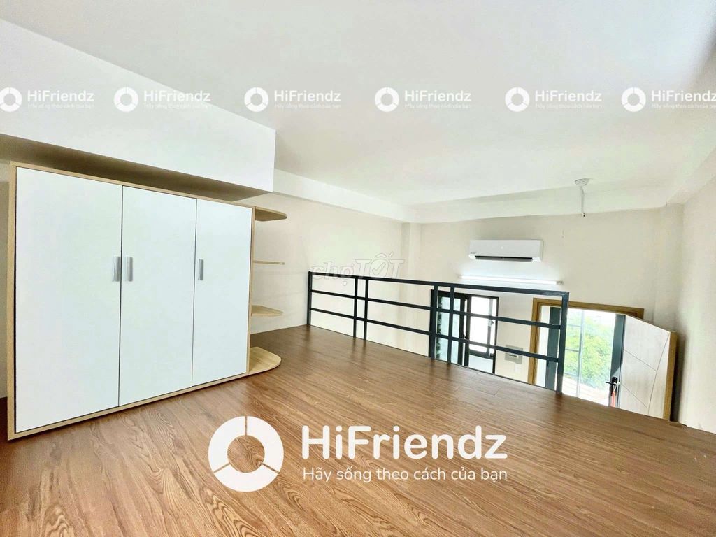The newly built mini apartment, the sky-door elevator full of furniture right here.