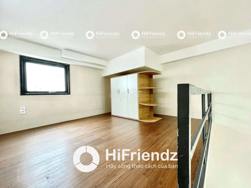 The newly built mini apartment, the sky-door elevator full of furniture right here.