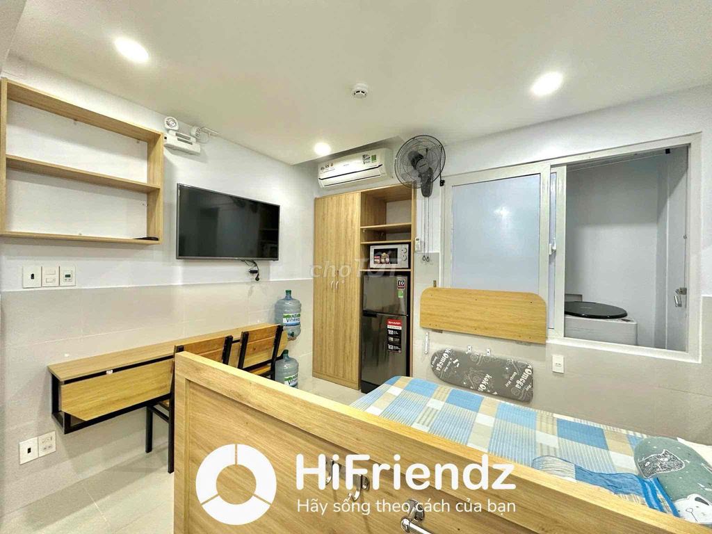 Studio 25 meters 2 right on Tô Hiến Thành, District 10