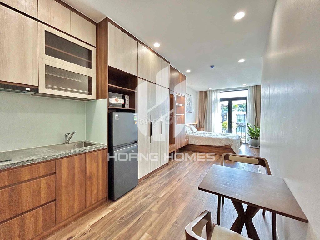 Rent an apartment near global City.