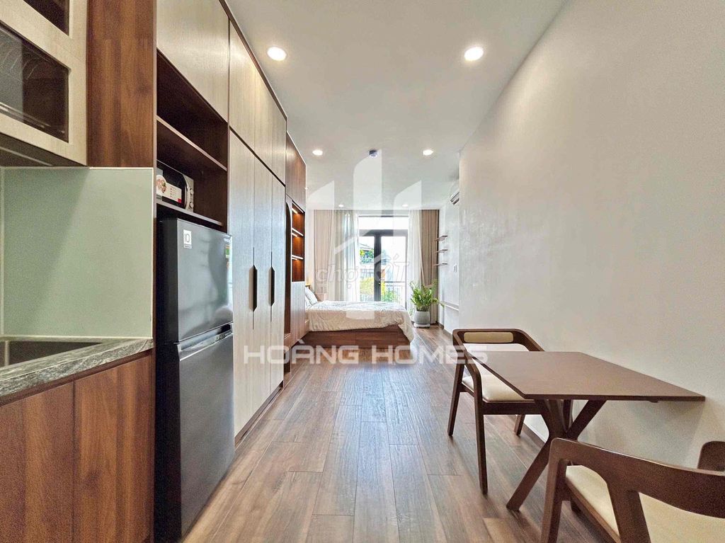 Rent an apartment near global City.