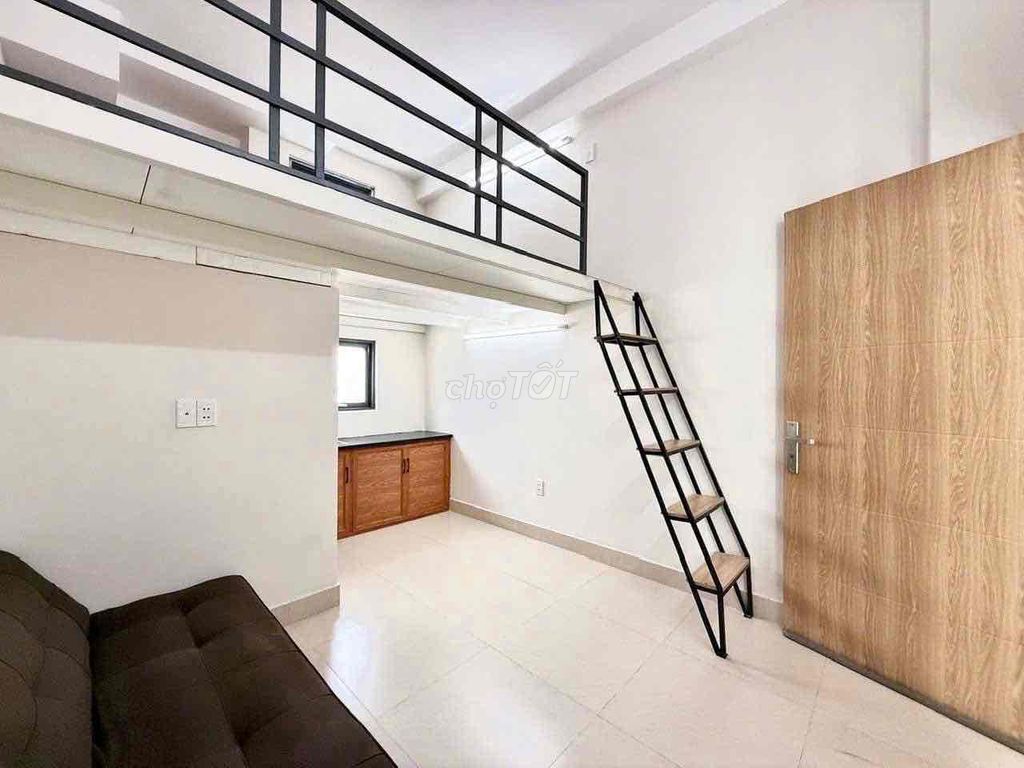 apartment full of elevators - protection - right around the student circle - open university