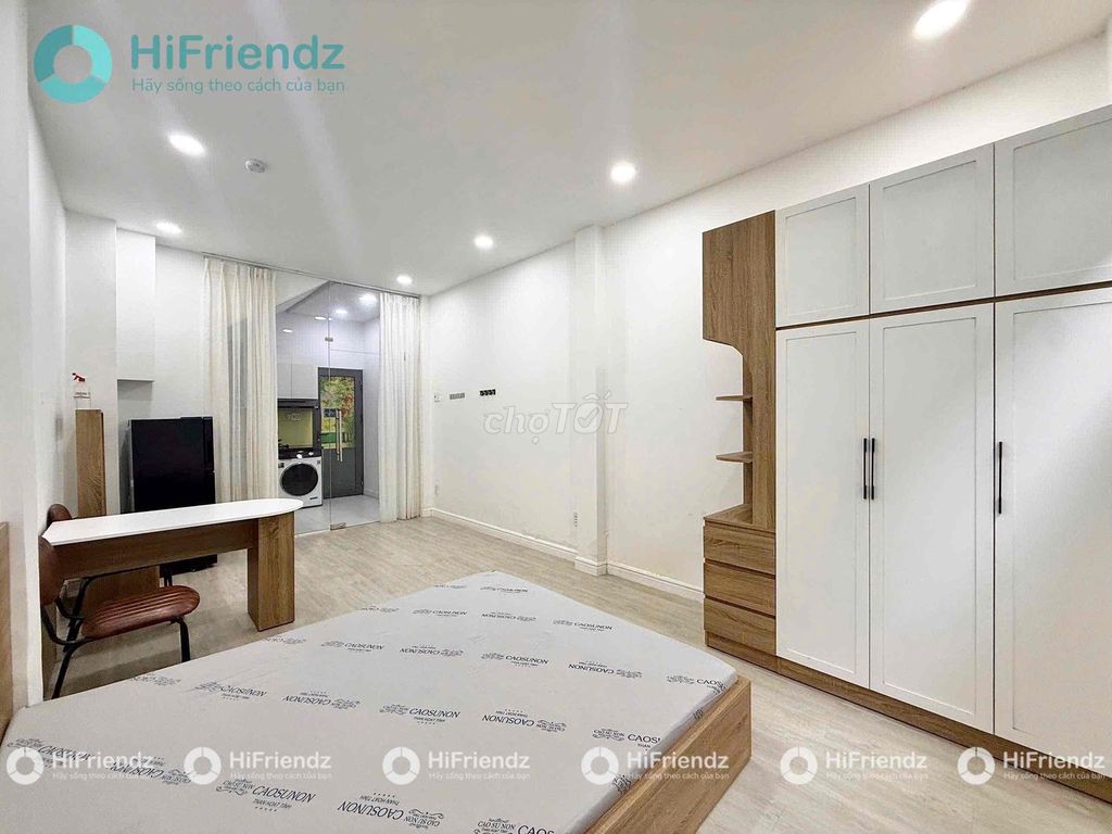 A kitchen bedroom, Đào Duy Anh.