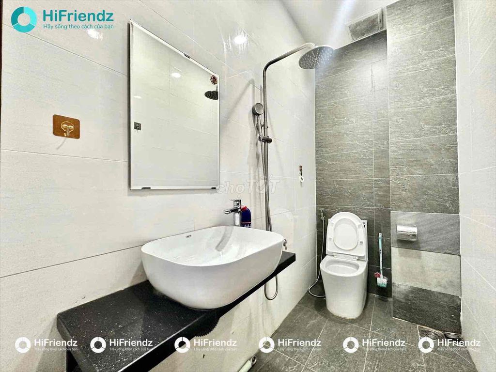 rents the Bancol studio into the kitchen - full interior - Tân Sơn Nhì -free car