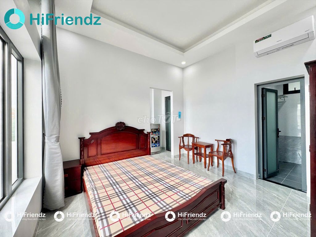 The balconies are filled with furniture near cvpm Quang Trung, emart