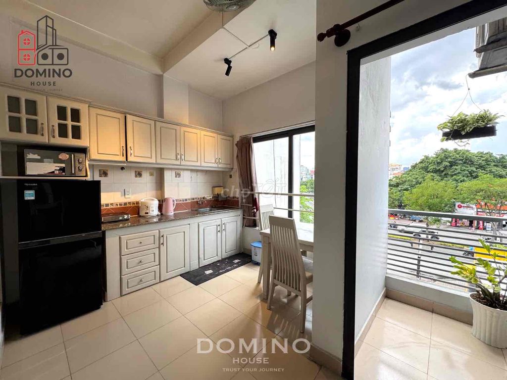 Rent the Guardian a kitchen room, balcony, Thảo Điền District 2.