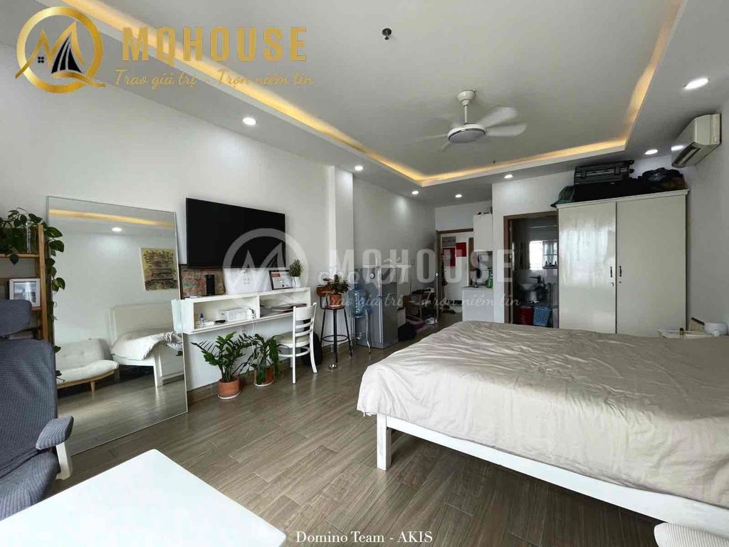 Rent Studio's Fair House in Thảo Điền District 2.
