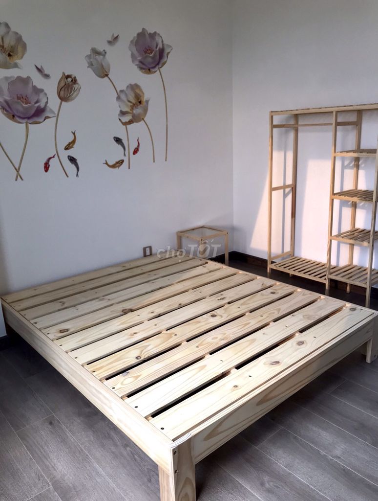 Rent out the District of 7 Boulevard 2 bedrooms 2 toilets, full interior in the same place.