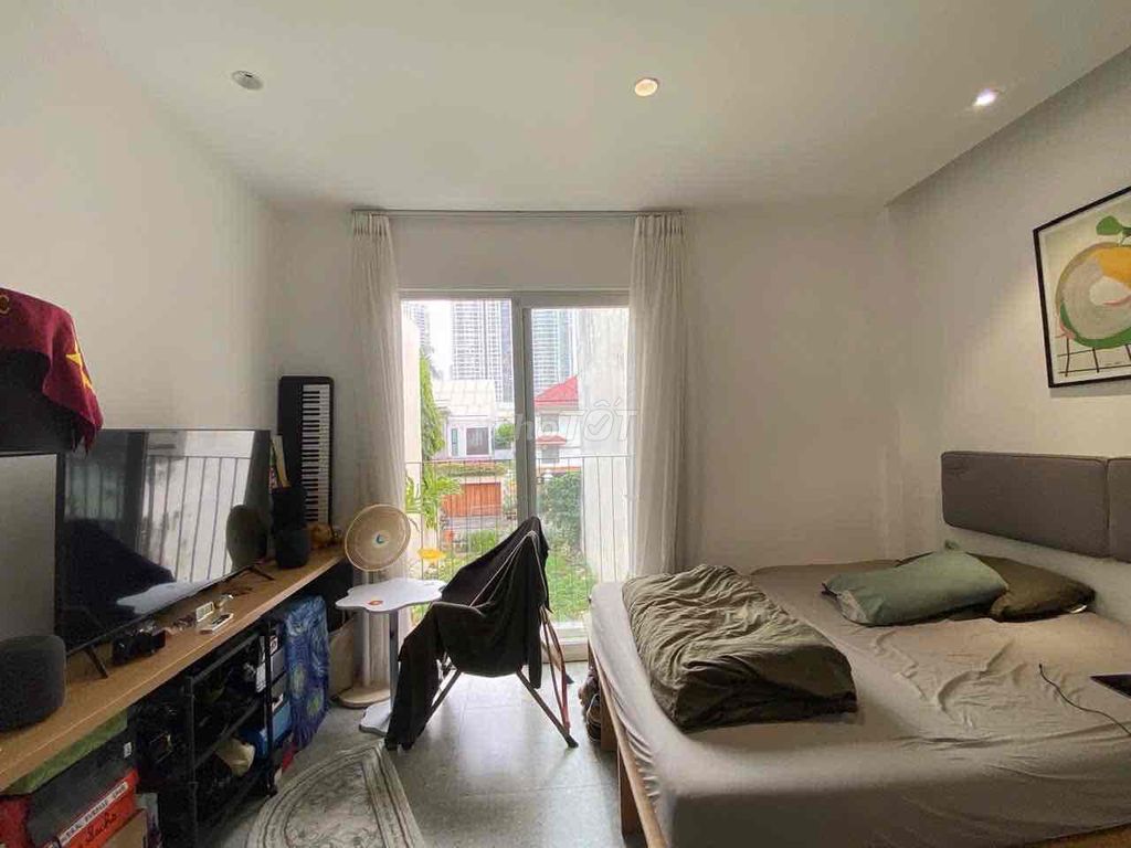 Rent Studio Tower, District Two.