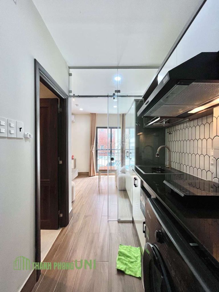 Hire a nice balcony bedroom, Bình Thạnh Center.