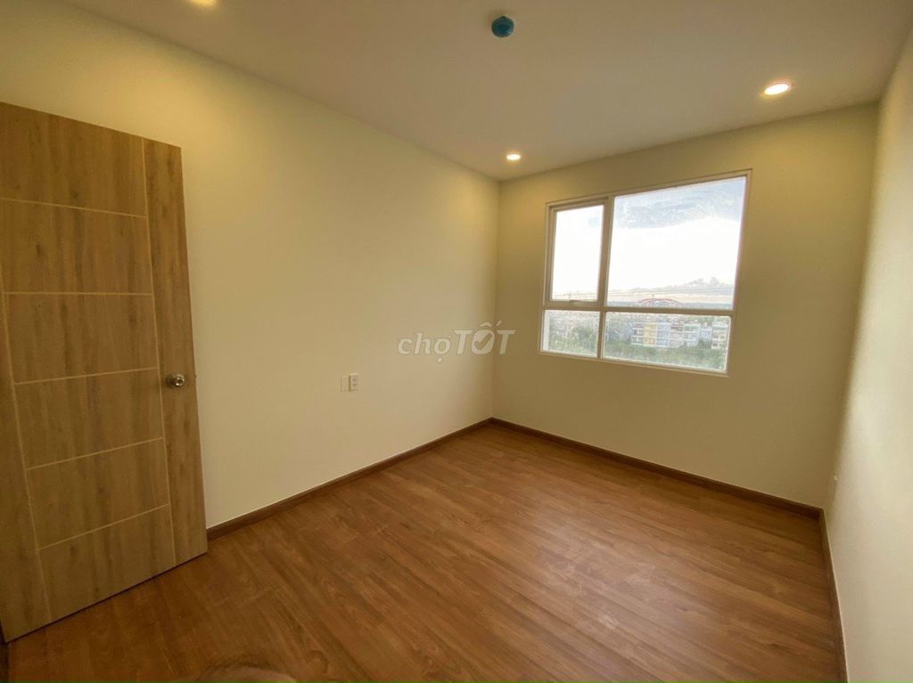 Rent Dream Home Palace-three bedrooms. Two bathrooms with nine million-to-five-fold.