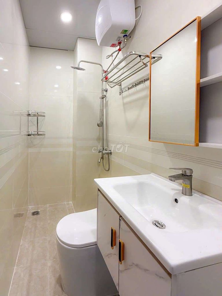 The studio apartment 1 35 m .2_Full Homeland" near the eighth clemation