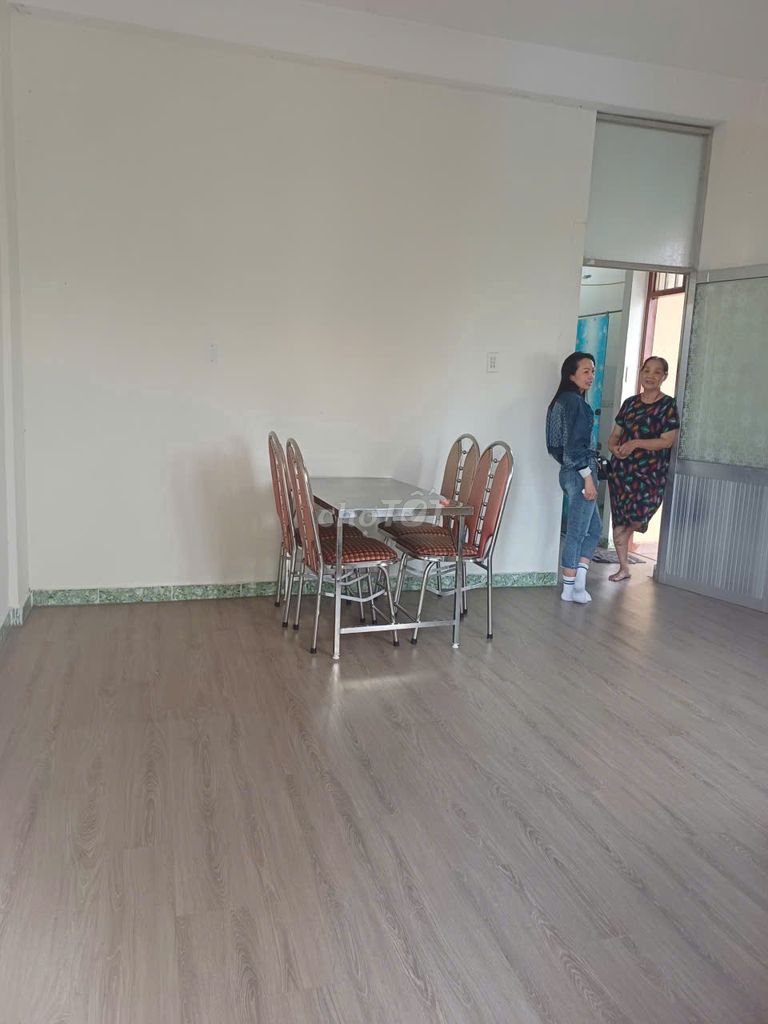 The square root of 50 meters 2-one bedroom - C/c 590 cm 8 is 8 million a month