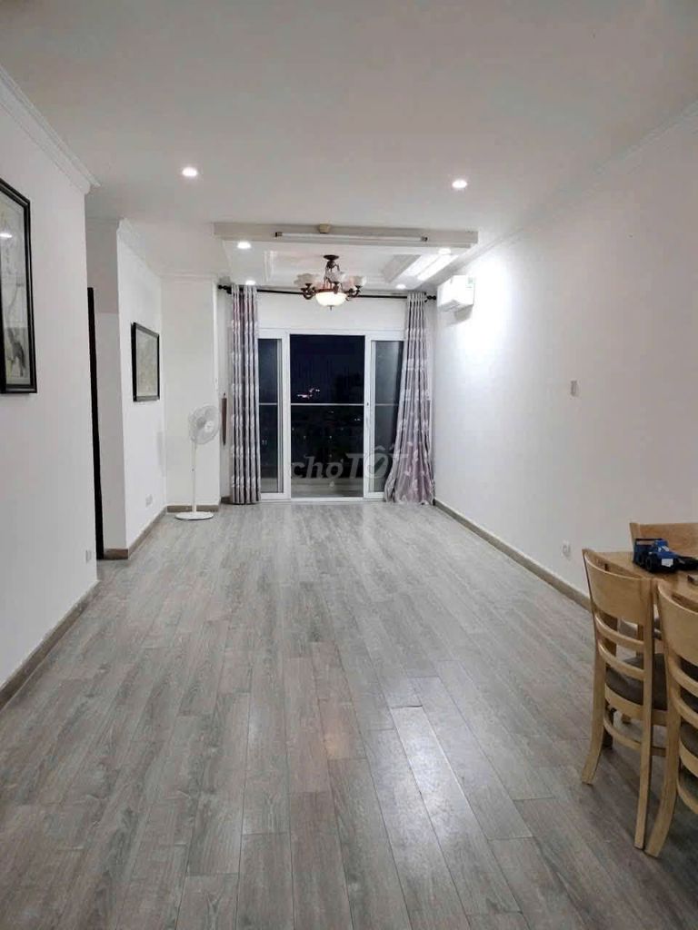 Rent the Jason House 1, 2 bedrooms, 2 toilets, 90m2 with interiors, 10.5 million