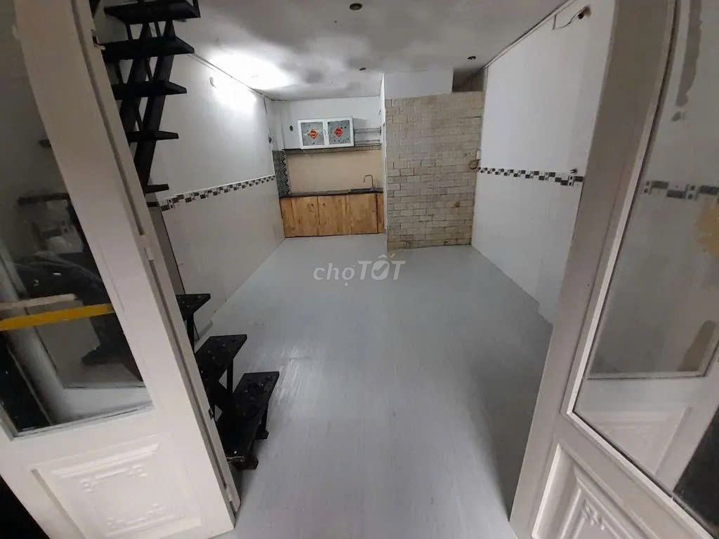 Nc Đoàn Văn Bơ 3 X9 M 2 bedroom 2 bathroom 2