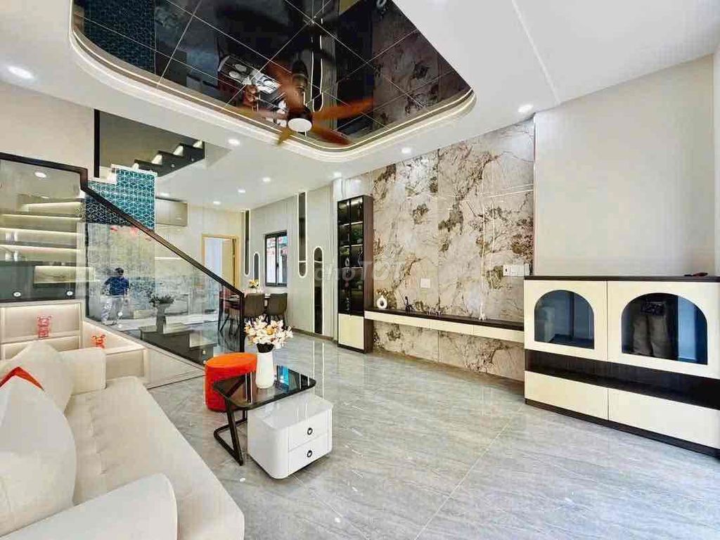 Three bedrooms. 44 meters. Full interior of 59 Phạm Văn Chiêu.