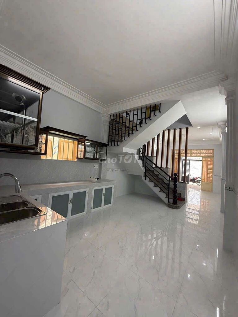 Masters of the House for rent 4 x 22 a floor 4 bedroom 3 toilets