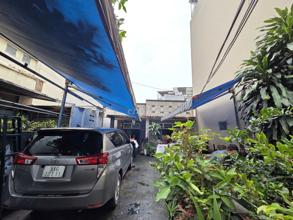 6 m by 32 meters of yard wash - Lê Quang Định alley, homeowner for rent!