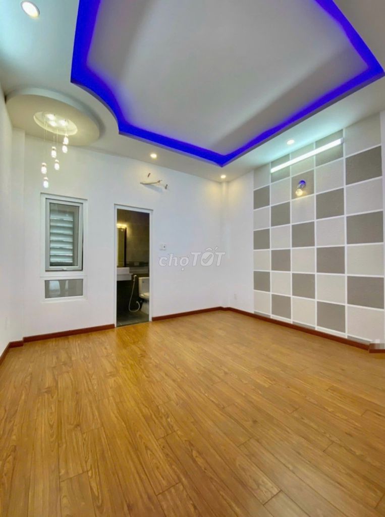 Need to rent an alley house 321-3 A Kênh Tân Hóa P.Phú Trung Q.Tân Phú