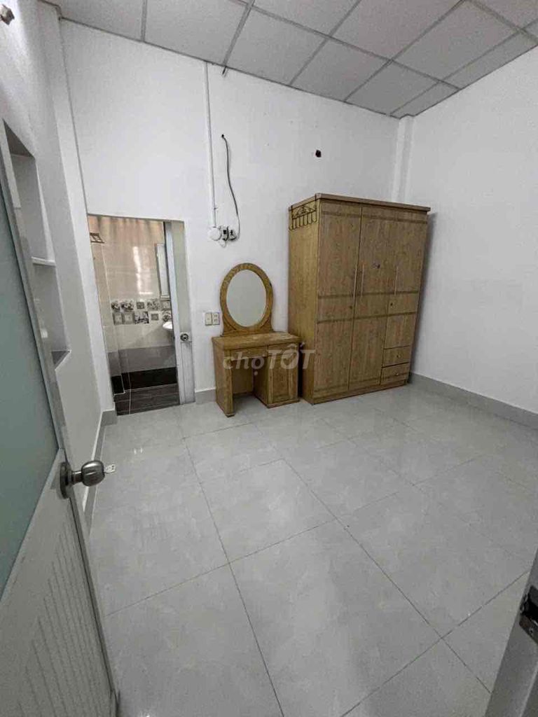 Rent a 105/41 Qq11914 Gò Vấp.