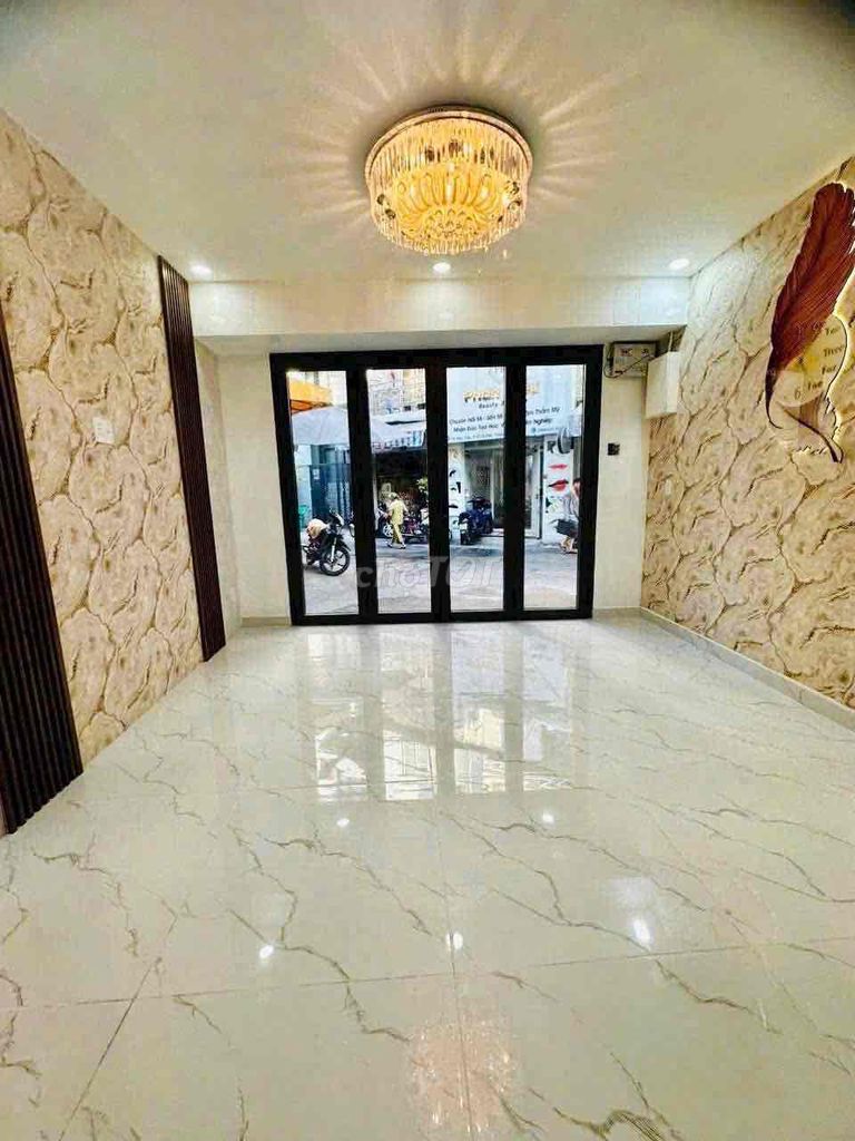 Rent a Duy Tân, Phú Nhuận - 2 bedroom, 3 toilets - 15 million a month