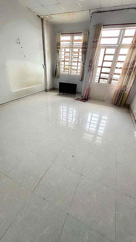 The house [4. x 18] 1 .2-story bedroom, 2 bathrooms, 5 meters through,lk 5-6,Bình Tân