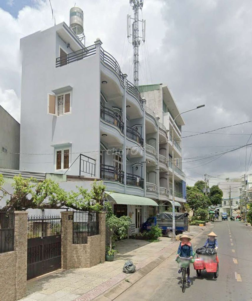 Hire two stories and business level, nice house.