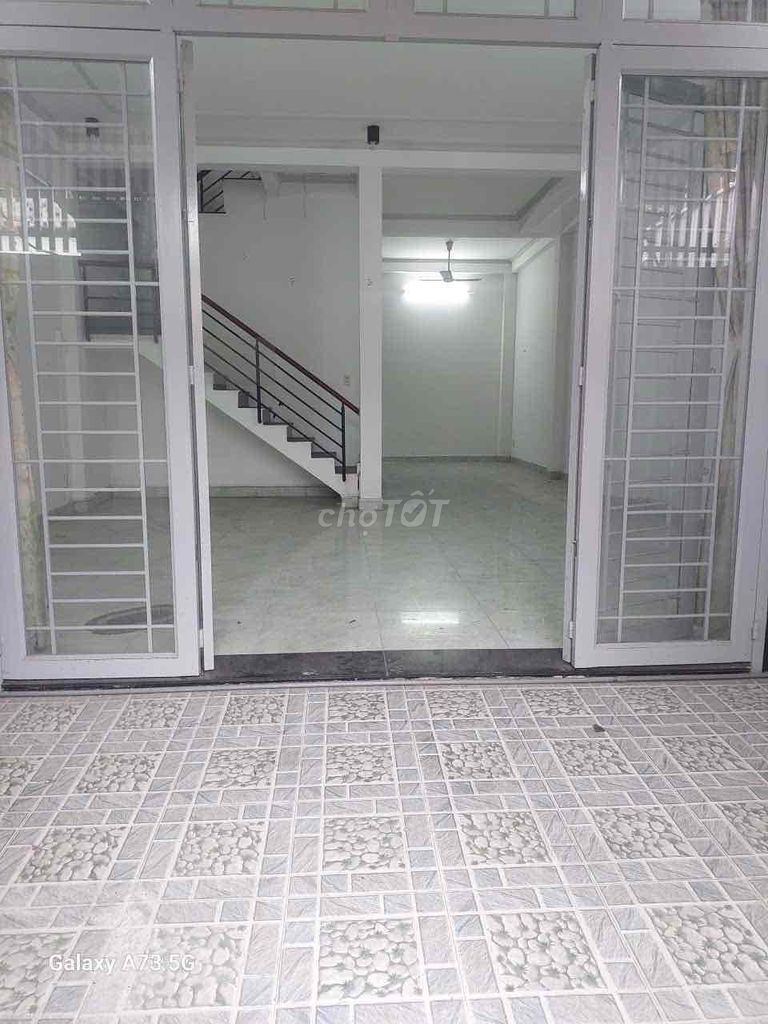 Rent the original house 6 x14 M 1 wipe 3 bedrooms Trung Mỹ Tây, District 12