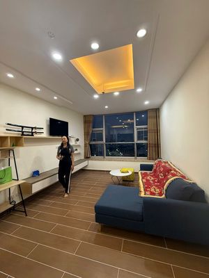 Rent apartment lcasa 2 bedroom 92 M2 for only 13 million full interiors.