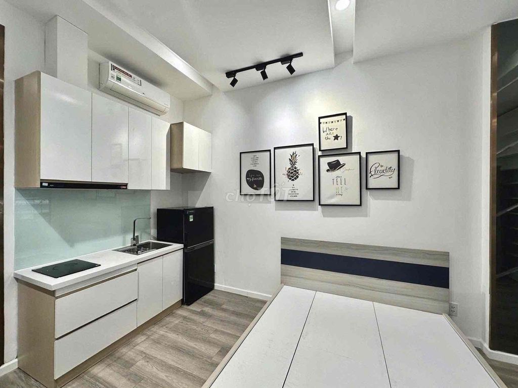 Rent the Orchard Parkview apartment. A bedroom. A 30-mm bathroom near the park.