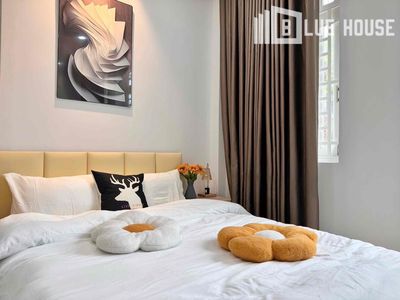 Rents the balcony studio-- Trung Lang, 7 good, Tân Bình