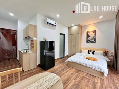 Rents the balcony studio-- Trung Lang, 7 good, Tân Bình