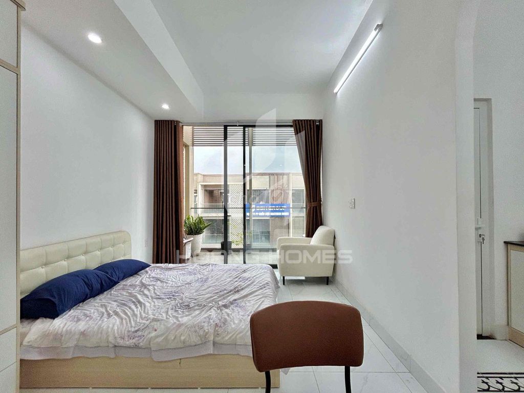 Rent the apartment right in the soho global city.