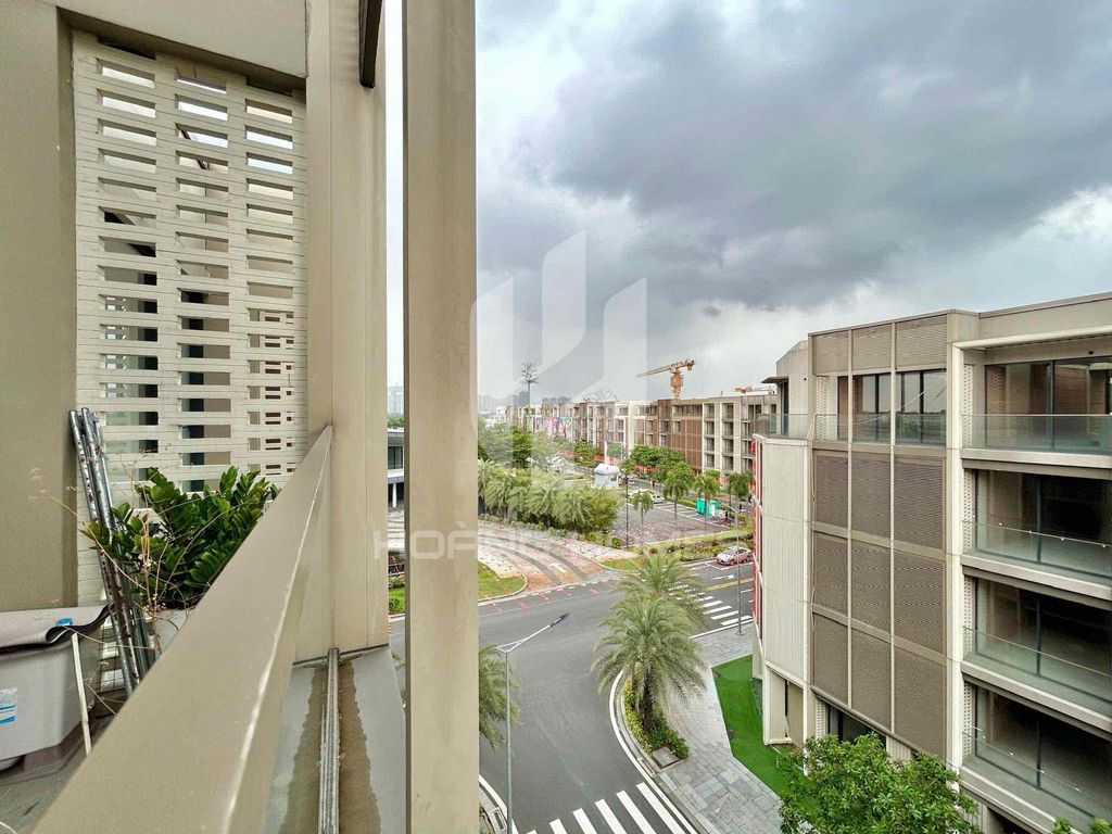 Rent the apartment right in the soho global city.
