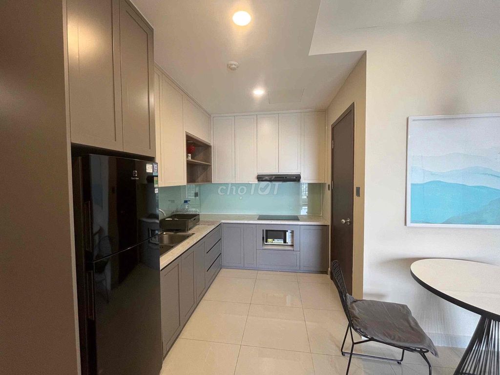 Rent Saigon Royal Residence District 4h: