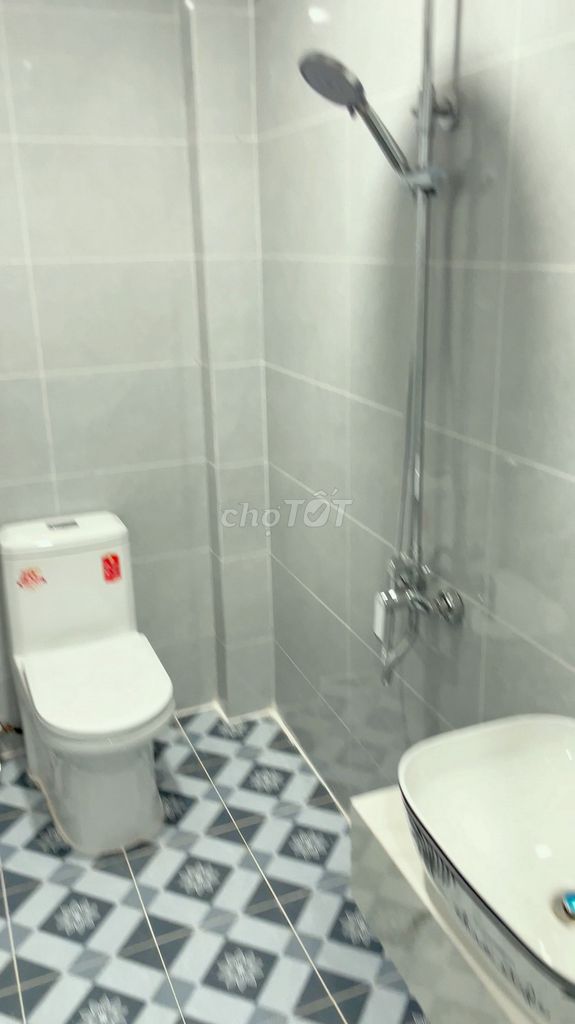 Rent the entire Gò Vấp, 4 x 11 meters, 1 st 1st floor, 4th floor