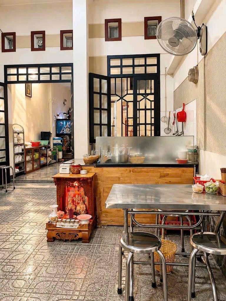 House 1 .1 .2 second floor bedroom 5 x20 meters Số 79 Tân Quy Front