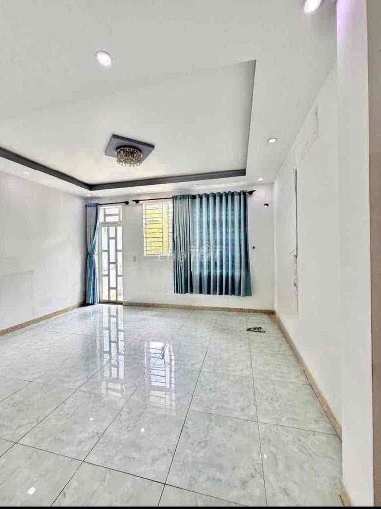Rent a số 30 Bình Tân missile compound.