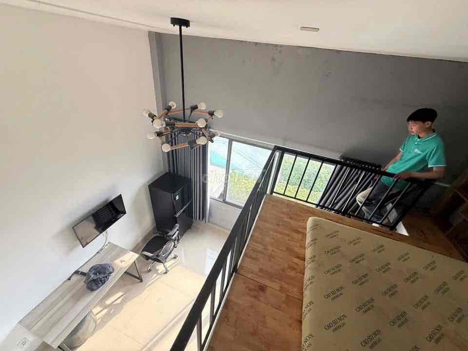 Rent an apartment with a full-in-the-house window in the middle of the 4th district.