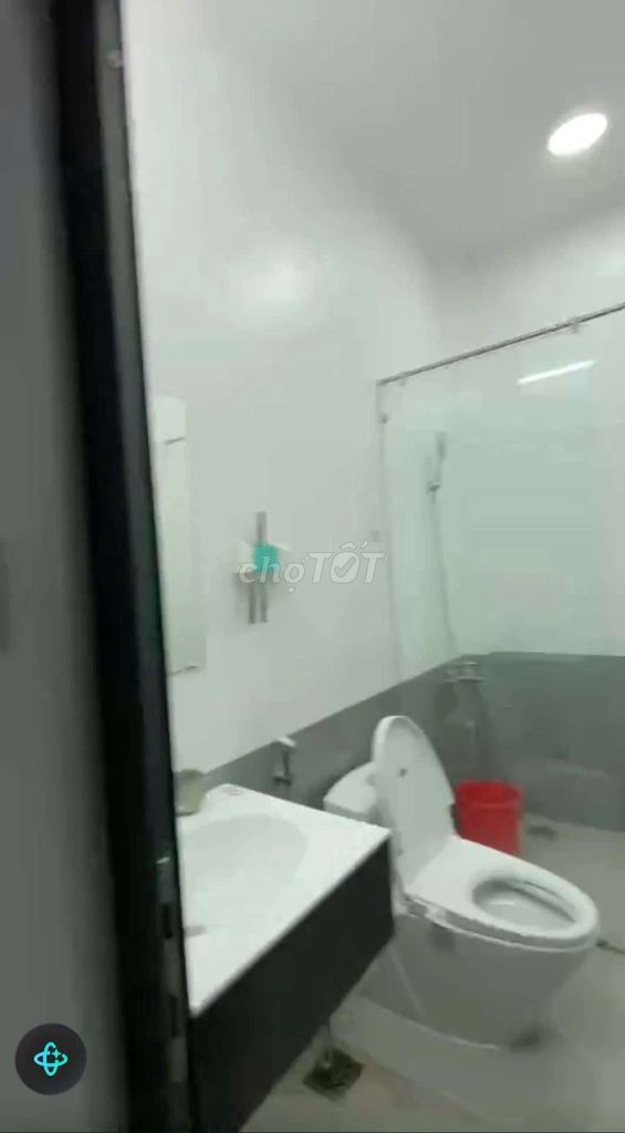 Rent a cash house near aeonmall Tân Phú - new 4th floor bedroom 5 toilets